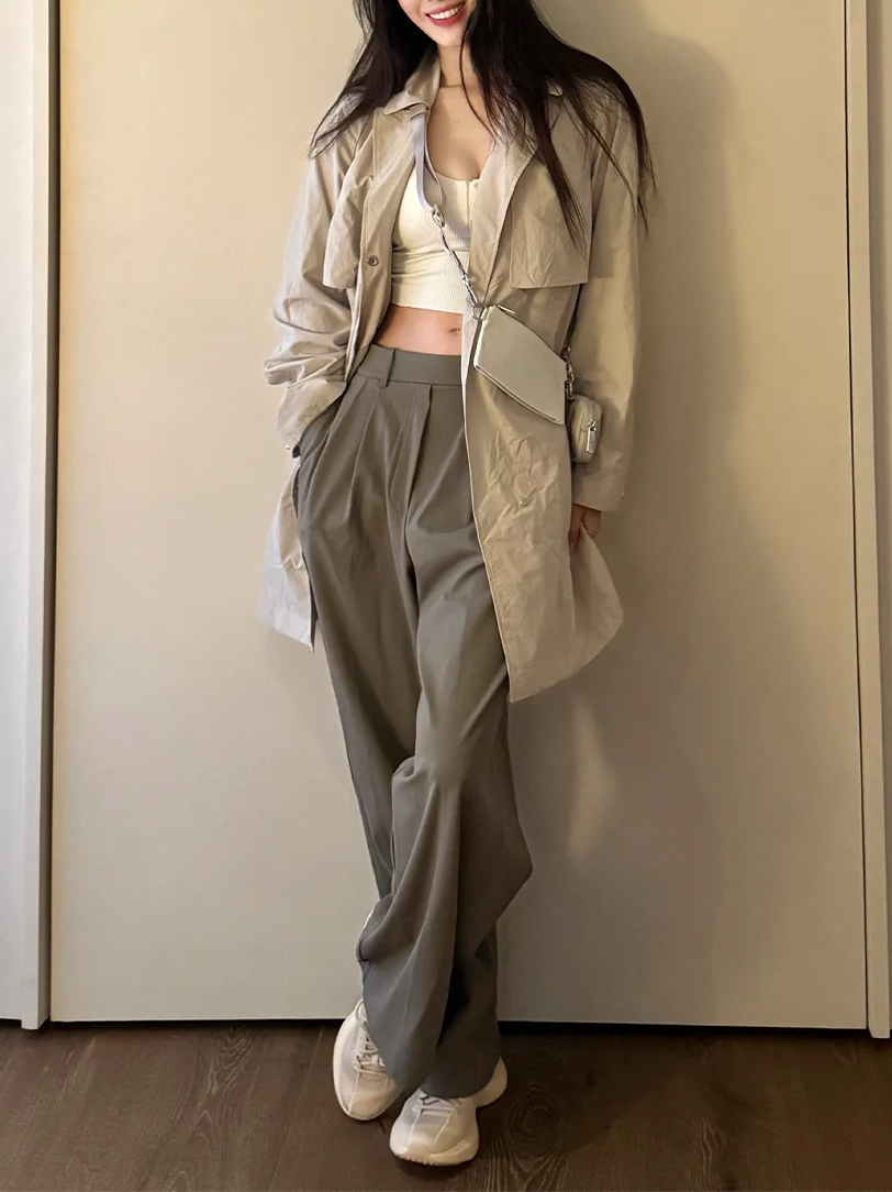 Winter Clothing Pants - Pocketed suit pants with pleats, cool